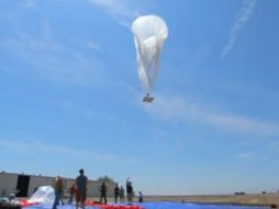 Los Globos del Proyecto 'Loon' viajan a 20 kilómetros (km) de la superficie terrestre. ESPECIAL /