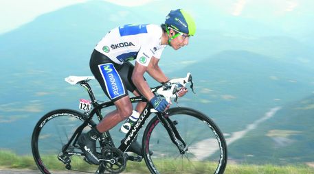 En su elemento. Nairo Quintana se consolidó este año como uno de los mejores escaladores en la montaña. ESPECIAL /
