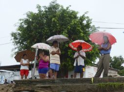 Les habían prometido 10 mil pesos al mes para reparar daños y no los han recibido. AFP /