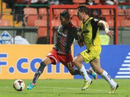 El gran espíritu de lucha y la buena conjunción entre líneas es el arma que Toluca debe demostrar para salir triunfante. ARCHIVO /