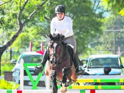 Andrea Sol, a lomos de ''Zenith'', ganó la prueba estelar tras finalizar el desempate con un tiempo de 42.97 segundos.  /
