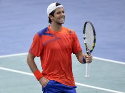Fernando tuvo dos sets complicados pero sacó el partido adelante. AFP /