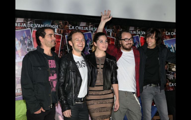 Ante el temor de no ser creativos, la agrupación apostó por lanzar un álbum bajo el formato ''Primera Fila''. EFE /