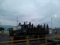 El Ejército mexicano ya se encuentra en el lugar de la fuga de combustible. ESPECIAL /