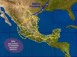 El sistema se ubica a 560 kilómetros al suroeste de Manzanillo, Colima. TOMADA DE @conagua_clima  /