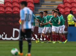 El equipo tricolor superó por 3-0 a su similar albiceleste, que terminó con dos hombres menos. AFP /
