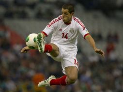 Hernández llegaría al Arsenal ante la falta de minutos que tiene con el Manchester United. ARCHIVO /