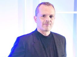 Bosé descarta seguir el ejemplo de Morrissey y publicar sus memorias. ESPECIAL /