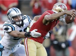 La defensa fue primordial para que Carolina obtuviera la victoria. AP /