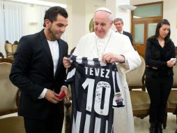 Varios deportistas han aprovechado para visitar a la máxima autoridad de la iglesia católica. EFE /