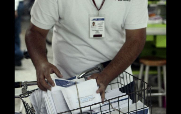 Hoy 12 de noviembre se celebra el Día del Cartero. ARCHIVO /