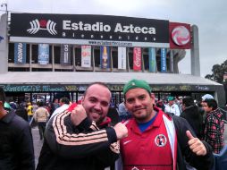 Adán y Miguel salieron desde Tijuana para ver al Tri.  /