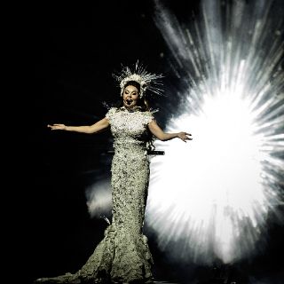 Brilla Sarah Brightman con su show espacial