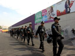 Granaderos tuvieron un altercado con maestros. SUN /