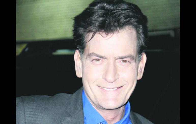 El actor Charlie Sheen es muy conocido por sus excesos con el alcohol y las drogas, pero sobre todo por sus múltiples relaciones  /