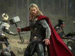 Chris Hemsworth interpreta a 'Thor' en ''Thor: The Dark World'',  segunda parte del superhéroe del martillo. AP /
