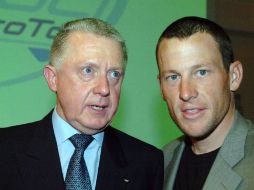 Aquí una imagen de ambos antes del escándalo de doping del deportista. AP /