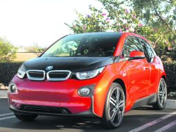 i3. Abre el camino para la nueva generación de coches eléctricos de BMW.  /