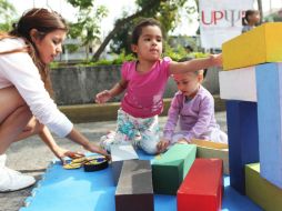 Los pequeños tendrán un sitio específico para jugar desde este domingo en la Vía.  /