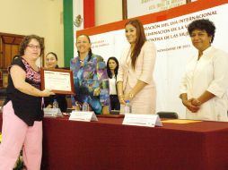 En Guadalajara se conmemoró el Día Internacional de la Eliminación de la Violencia contra la Mujer. ESPECIAL /