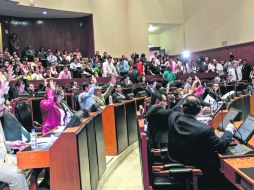 Sesión. Según el diputado del PRI, Manuel Alatorre, existe voluntad de los partidos políticos para reformar la Ley.  /