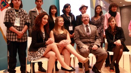 El trabajo de los diez jóvenes galardonados se publicará en un libro que se presentará en la próxima edición de la FIL.  /