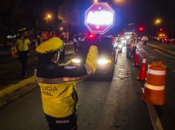 Un mismo número de coches fueron llevados al corralón. ARCHIVO /