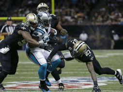 Nueva Orleáns saqueó cinco veces a Cam Newton y no permitió touchdown hasta que quedaban 5:15 minutos AP /