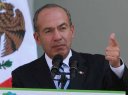 Felipe Calderón pide que la reforma se aplique adecuadamente y con honestidad. ARCHIVO /