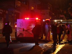 Personal del Ministerio Público y del IJCF acudieron al lugar de los hechos para comenzar las investigaciones. ARCHIVO /