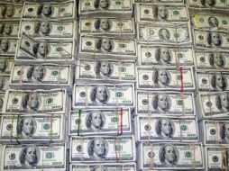 El dólar cerró la semana con pérdidas en su cotización. ARCHIVO /