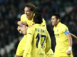 Con gol de Perbert logran mantenerse en la competencia. EFE /