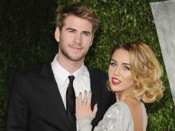 Miley y Liam en febrero de 2012 en la fiesta de los Oscar ofrecida por Vanity Fair  /