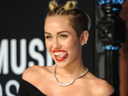 La intérprete siempre llama la atención por sus polémicas poses y escándalos. ARCHIVO /