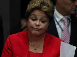 Rousseff declara que no se manifestará sobre la oferta de ayuda de Snowden para investigar el espionaje al país. ARCHIVO /