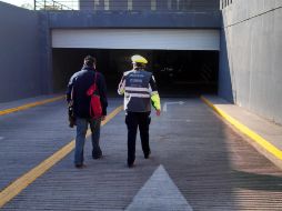 Armando fue conducido tras repetir numerosas entrevistas y enlaces hacia el área de detención por personal del CURVA.  /