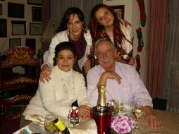 'Su última voluntad fue que mis hermanos y yo estuviéramos unidos, para él la familia siempre fue lo más importante', dijo su hijo. ARCHIVO /