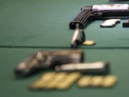 En el lugar fueron localizadas dos armas cortas, cinco casquillos percutidos y una camioneta tipo Ram. ARCHIVO /