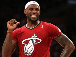 LeBron, el Rey de la NBA, es el actual monarca de la liga con el Heat. AP /