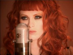 La británica tendrá la tutela de los niños y White podrá convivir con ellos 150 días al año. Foto: @KarenElson_. ESPECIAL /