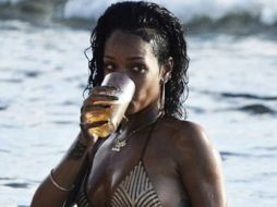 La intérprete comparte algunas imágenes de su viaje a través de las redes sociales. ESPECIAL /