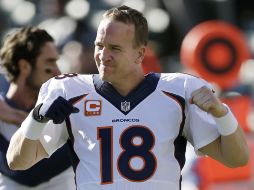 Peyton habría terminado cinco mil 470 yardas si se decide echar atrás a la decisión de los oficiales. AFP /