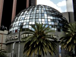 El mercado local operó con un volumen de 147 millones de títulos por seis mil 69.7 MDP. ARCHIVO /