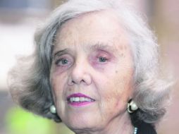 Elena Poniatowska tiene más de 403 mil seguidores en la red social.  /