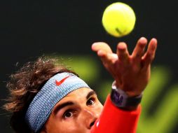 El español, primero en la clasificación mundial, remontó en el segundo set y tomó una ventaja de 4-1. EFE /