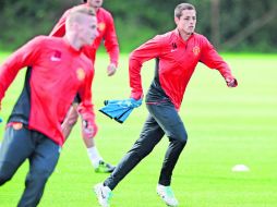 Javier Hernández podría ver hoy acción en la FA Cup con los Red Devils, debido a que Van Persie y Rooney que están lesionados.  /