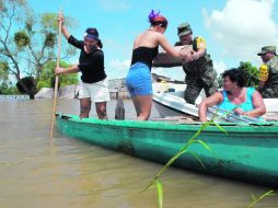 El Fondo de Desastres Naturales otorgó otras 12 mil despensas. ARCHIVO /