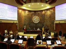 Los 39 diputados de la actual Legislatura tienen 423 trabajadores directo, lo que cuesta más de 11 millones 800 mil pesos mensuales.  /