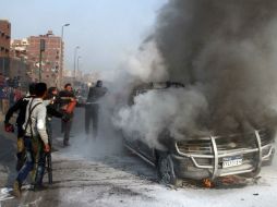 Más de mil personas han muerto en enfrentamientos y otros miles han sido  encarcelados desde el cambio de régimen. ARCHIVO /