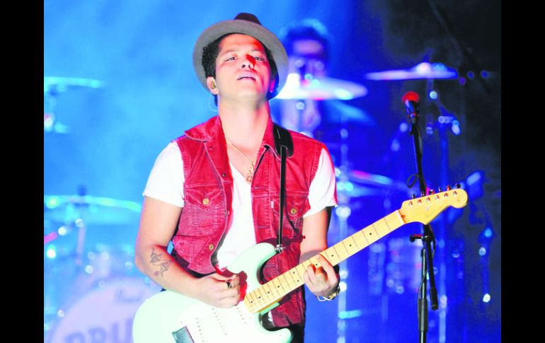 El cantante de 28 años y originario de Hawái cantará en el espectáculo del intermedio del próximo Superbowl. EFE /